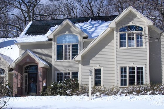 Exterior - Front Elevation for Traditional House Plan #75-120 - 4 bed, 2.5 bath