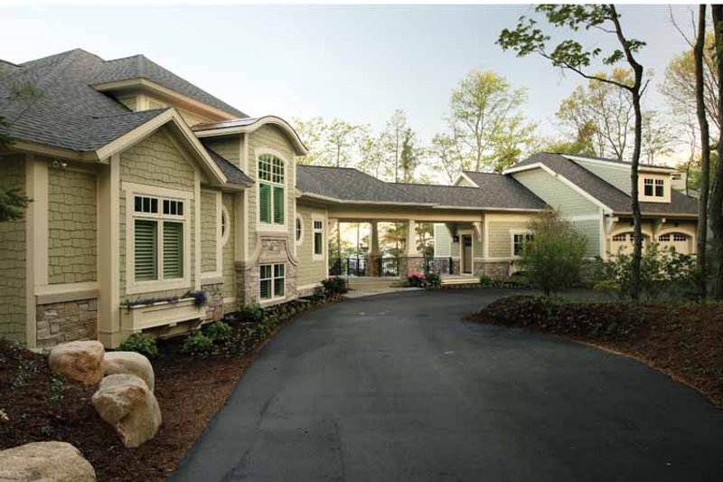 Home Plan - Exterior - Front Elevation 1 for Craftsman House Plan #928-175 - 4 bed, 3.5 bath