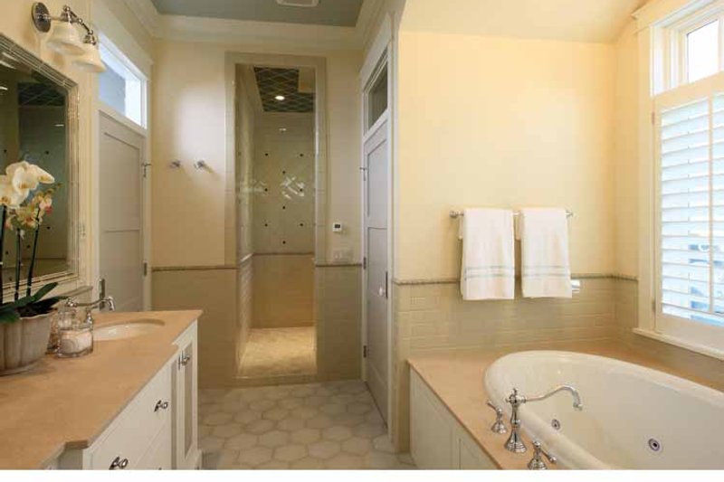 Home Plan - Interior - Master Bathroom for Craftsman House Plan #928-175 - 4 bed, 3.5 bath