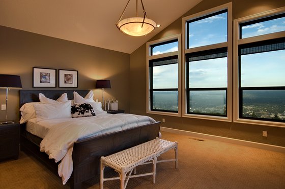 Interior - Master Bedroom for Craftsman House Plan #124-753 - 3 bed, 3.5 bath