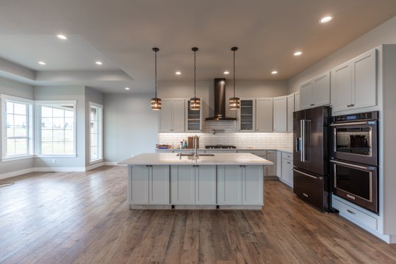 Photo 15 for Craftsman House Plan #1070-68 - 3 bed, 2.5 bath