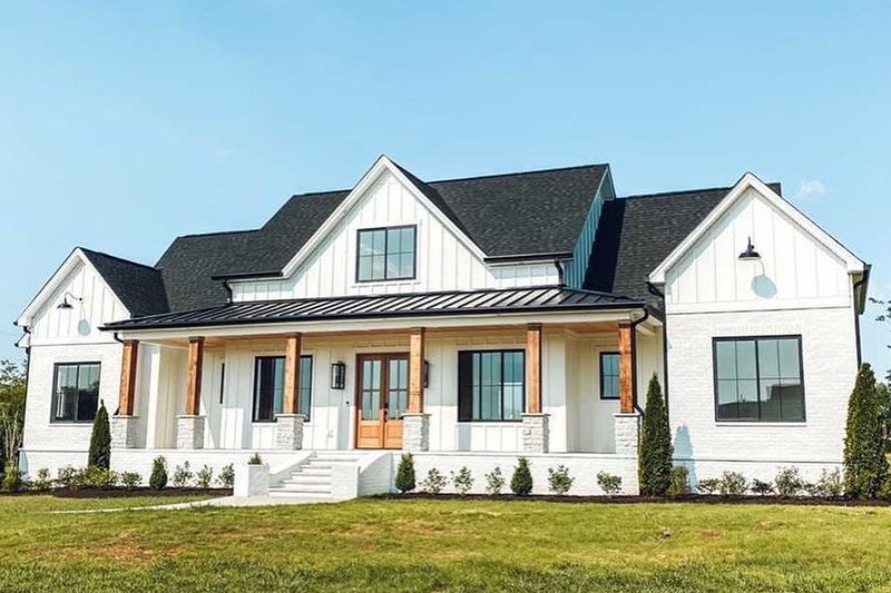 Home Plan - Photo 3 for Farmhouse House Plan #1074-24 - 4 bed, 3.5 bath