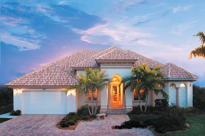 Home Plan - Mediterranean Exterior - Front Elevation Plan #930-318