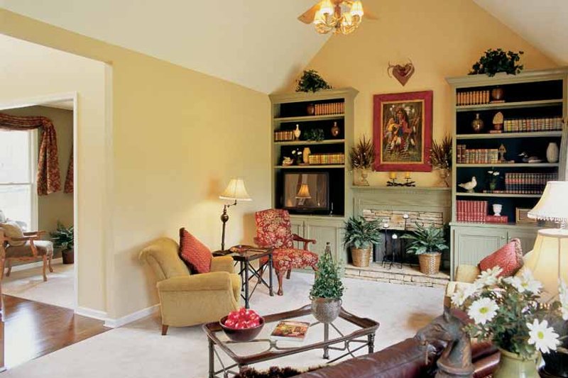 Dream House Plan - Interior - Family Room 1 for Classical House Plan #927-655 - 4 bed, 3 bath