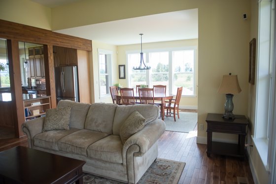 Photo 18 for Contemporary House Plan #1070-82 - 3 bed, 2.5 bath
