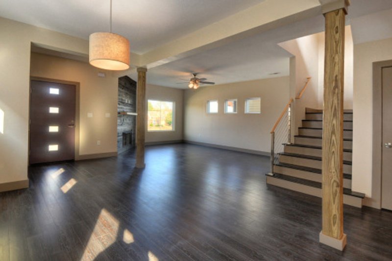 Home Plan - Interior - Family Room 1 for Contemporary House Plan #932-7 - 3 bed, 2 bath