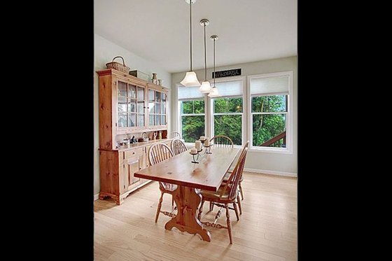 Photo 11 for Craftsman House Plan #132-101 - 2 bed, 2 bath