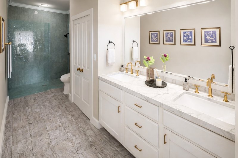 House Blueprint - Interior - Master Bathroom for Farmhouse House Plan #44-310 - 3 bed, 2 bath