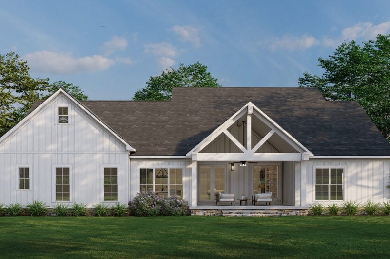 House Design - Exterior - Rear Elevation for Farmhouse House Plan #923-386 - 4 bed, 3 bath