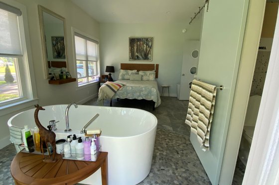 Photo 16 for Country House Plan #932-35 - 2 bed, 2 bath