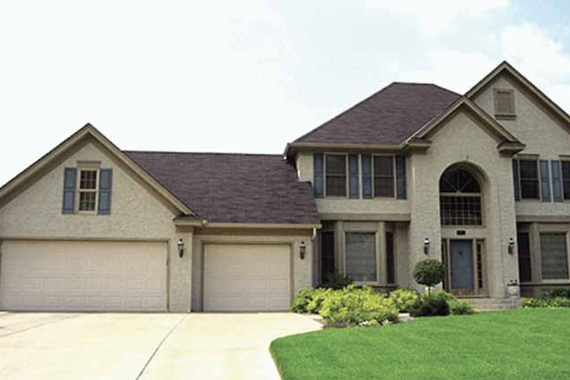 Dream House Plan - Traditional Exterior - Front Elevation Plan #51-890
