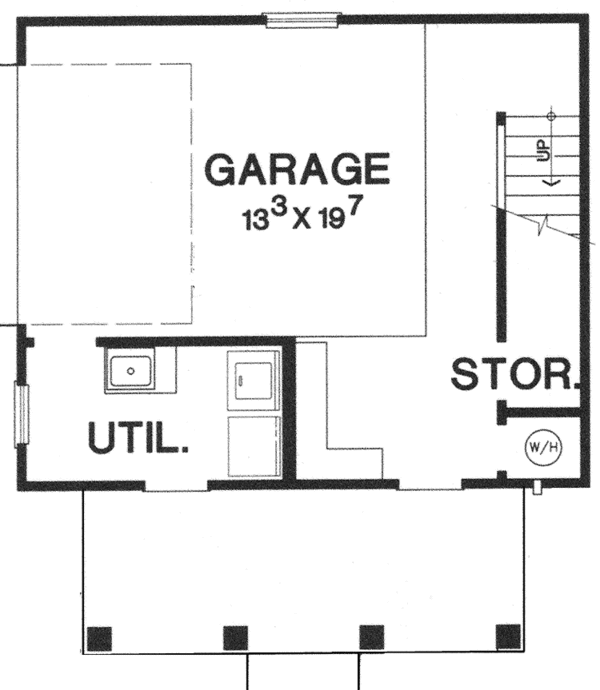 House Blueprint - Traditional Floor Plan - Main Floor Plan #472-314