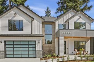 Traditional Exterior - Front Elevation Plan #1066-250