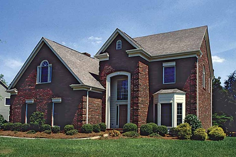 Home Plan - Traditional Exterior - Front Elevation Plan #453-517