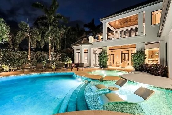 Exterior - Outdoor Living for Modern House Plan #548-38 - 5 bed, 6.5 bath