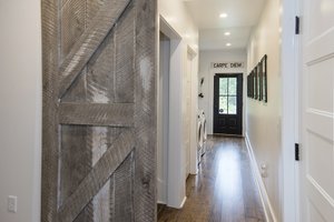 Interior - Laundry for Country House Plan #929-8 - 3 bed, 2 bath