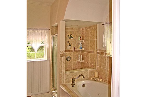 Photo 4 for Country House Plan #456-1 - 3 bed, 2 bath