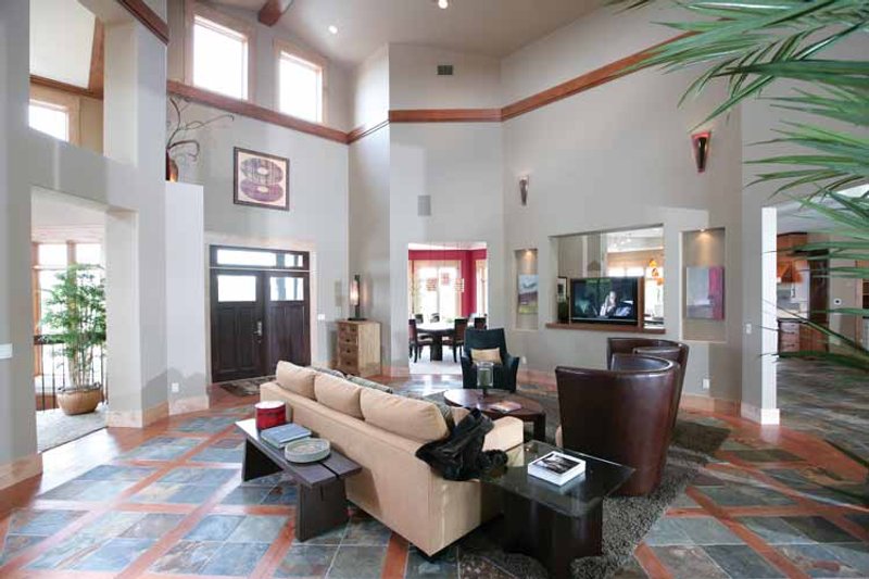 Dream House Plan - Interior - Family Room 1 for Prairie House Plan #928-62 - 4 bed, 4 bath