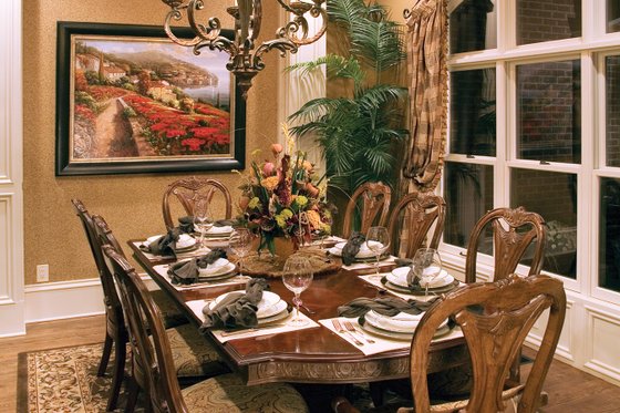 Interior - Dining Room for Traditional House Plan #927-11 - 5 bed, 4.5 bath