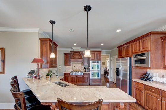 Interior - Kitchen 1 for Traditional House Plan #437-118 - 4 bed, 3.5 bath