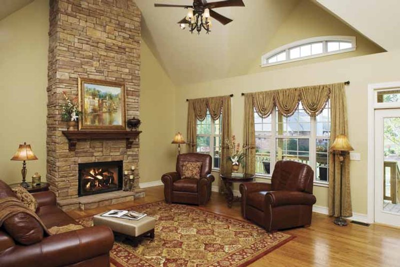 Home Plan - Interior - Family Room for Ranch House Plan #929-601 - 3 bed, 2 bath