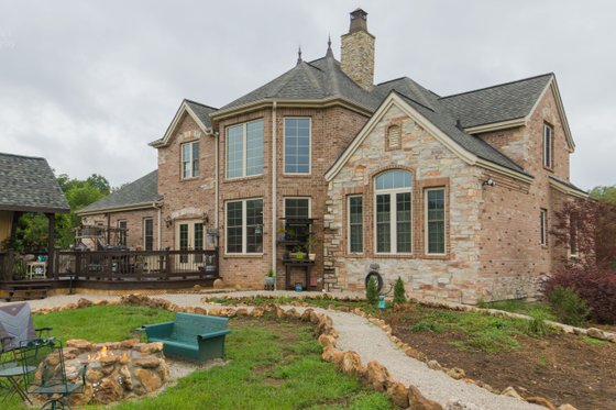 Exterior - Rear Elevation for European House Plan #20-783 - 3 bed, 2.5 bath