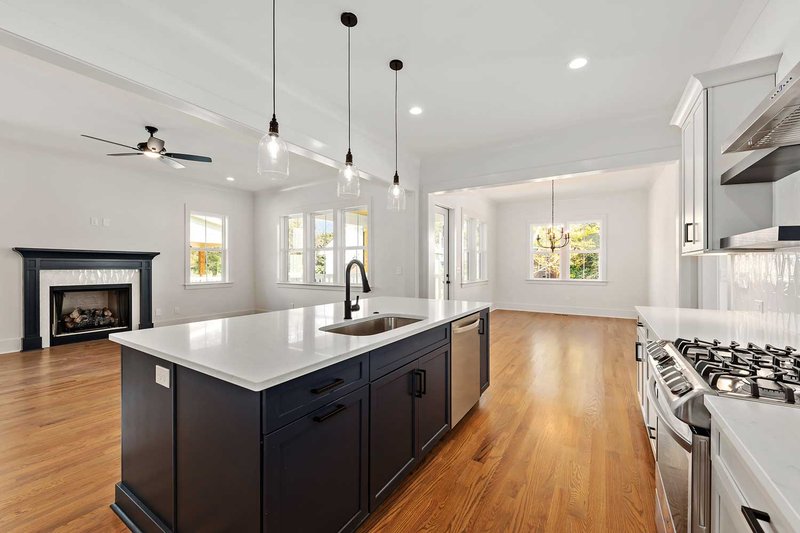 Home Plan - Interior - Family Room 1 for Farmhouse House Plan #461-74 - 4 bed, 2.5 bath