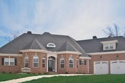 Traditional Style House Plan - 4 Beds 3 Baths 3139 Sq/Ft Plan #437-53 