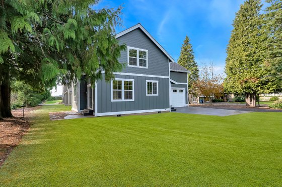 Photo 4 for Contemporary House Plan #1070-83 - 4 bed, 2.5 bath