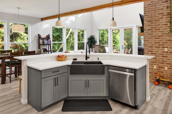 Interior - Kitchen 3 for Contemporary House Plan #1070-62 - 3 bed, 3.5 bath