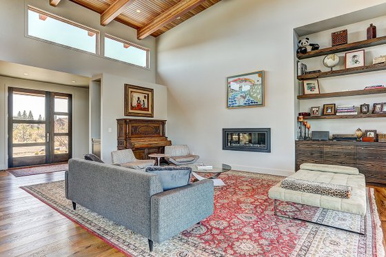 Interior - Entry for Modern House Plan #892-12 - 3 bed, 3.5 bath