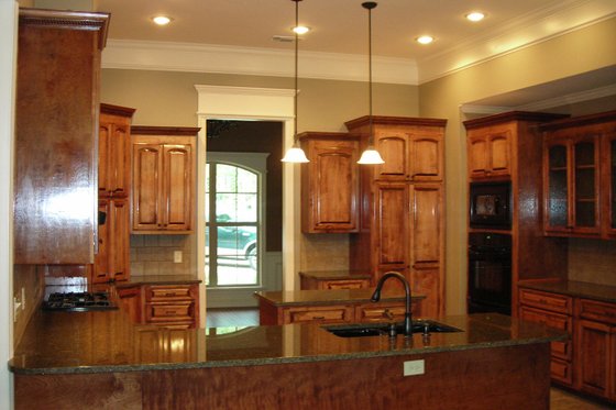 Interior - Kitchen for Southern House Plan #430-37 - 4 bed, 2.5 bath