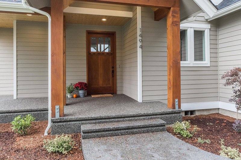 Architectural House Design - Exterior - Covered Porch for Craftsman House Plan #1070-29 - 4 bed, 2.5 bath