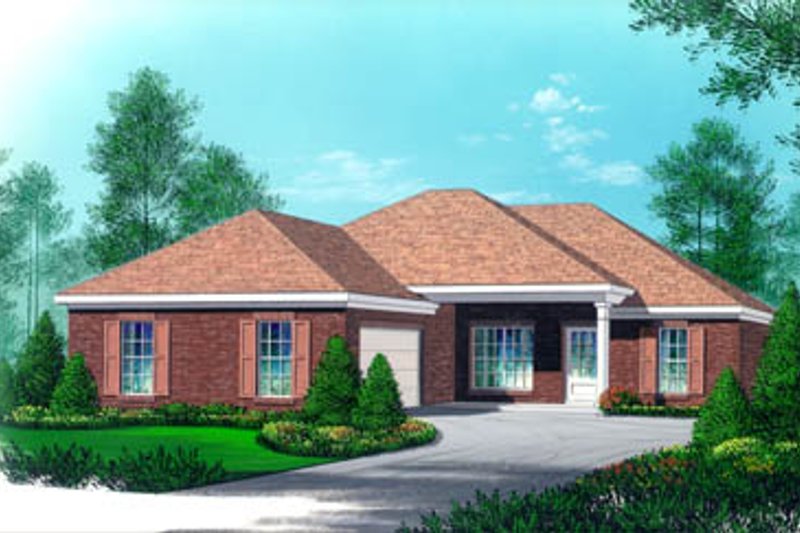 Traditional Style House Plan - 3 Beds 2 Baths 1400 Sq/Ft Plan #15-139
