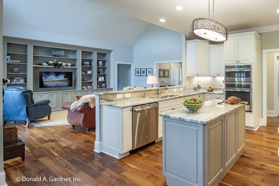 Interior - Kitchen 1 for Ranch House Plan #929-1005 - 4 bed, 3 bath