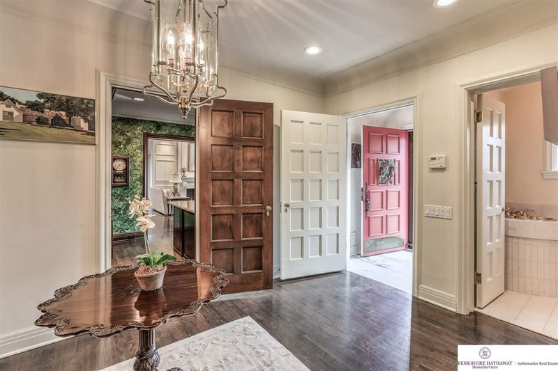 Dream House Plan - Interior - Entry 1 for European House Plan #137-226 - 4 bed, 3 bath