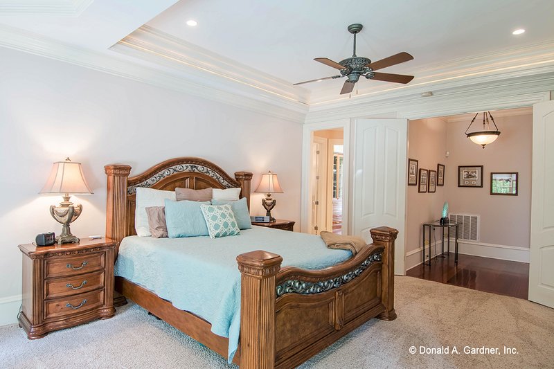 Home Plan - Interior - Master Bedroom for European House Plan #929-479 - 5 bed, 4.5 bath