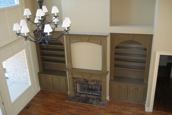 Photo 1 for Traditional House Plan #437-49 - 4 bed, 3.5 bath