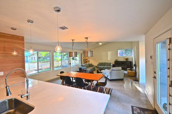 Photo 7 for Modern House Plan #450-4 - 3 bed, 2 bath