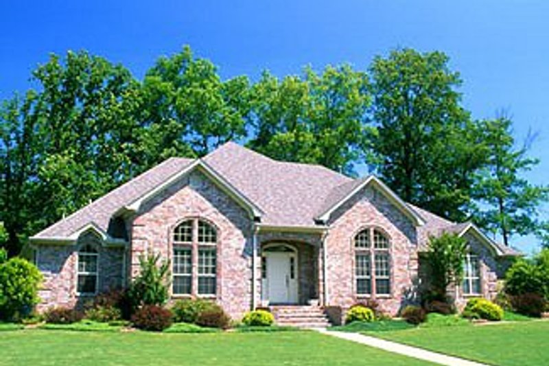 Dream House Plan - European Photo Plan #17-1039