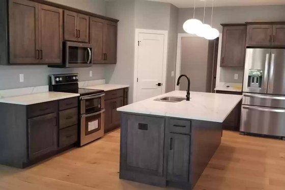 Interior - Kitchen for Contemporary House Plan #20-2484 - 3 bed, 2 bath