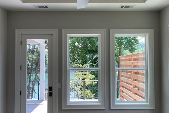 Interior - Master Bedroom for Craftsman House Plan #437-122 - 4 bed, 4 bath