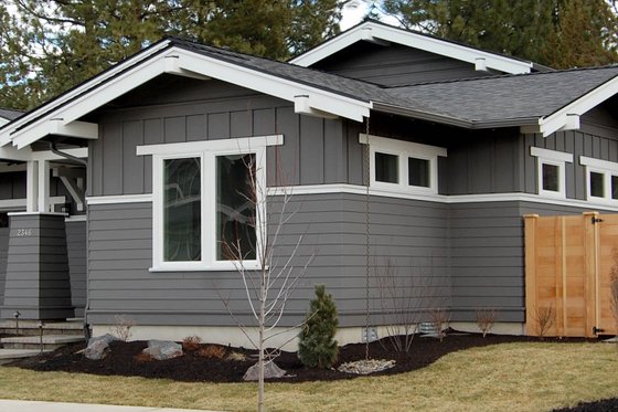 Exterior - Other Elevation 3 for Craftsman House Plan #895-26 - 3 bed, 2.5 bath
