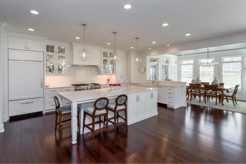 Home Plan - Interior - Kitchen 1 for Farmhouse House Plan #70-1549 - 4 bed, 3 bath