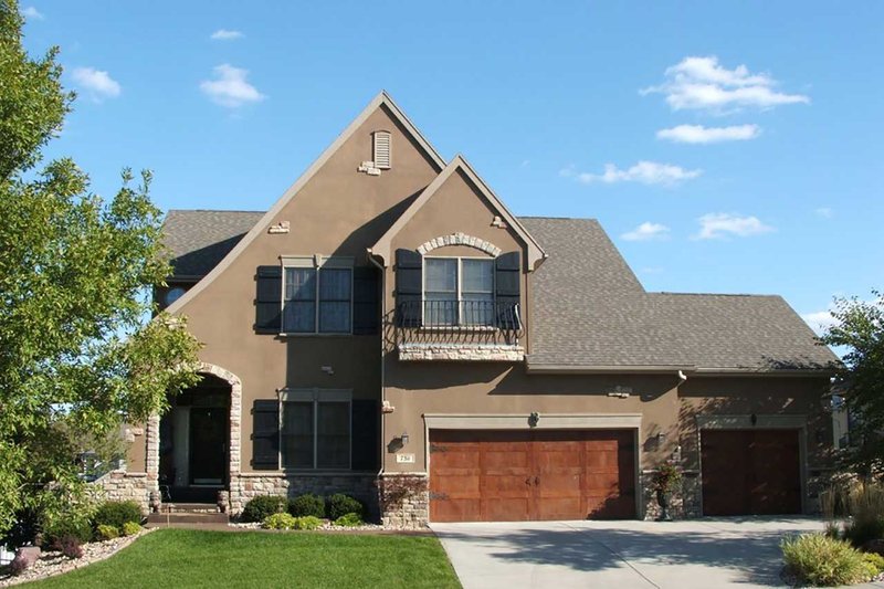 House Blueprint - Exterior - Front Elevation 4 for European House Plan #20-1231 - 3 bed, 2.5 bath