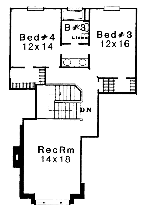 House Blueprint - Traditional Floor Plan - Upper Floor Plan #310-1086