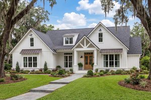 Craftsman Exterior - Front Elevation Plan #1067-2