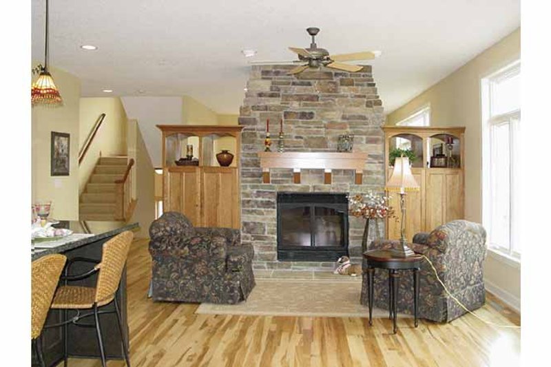 House Blueprint - Interior - Family Room for Craftsman House Plan #320-1006 - 4 bed, 2.5 bath