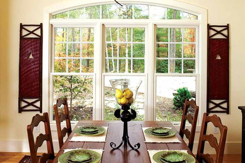 Dream House Plan - Interior - Dining Room for Craftsman House Plan #929-754 - 4 bed, 3 bath