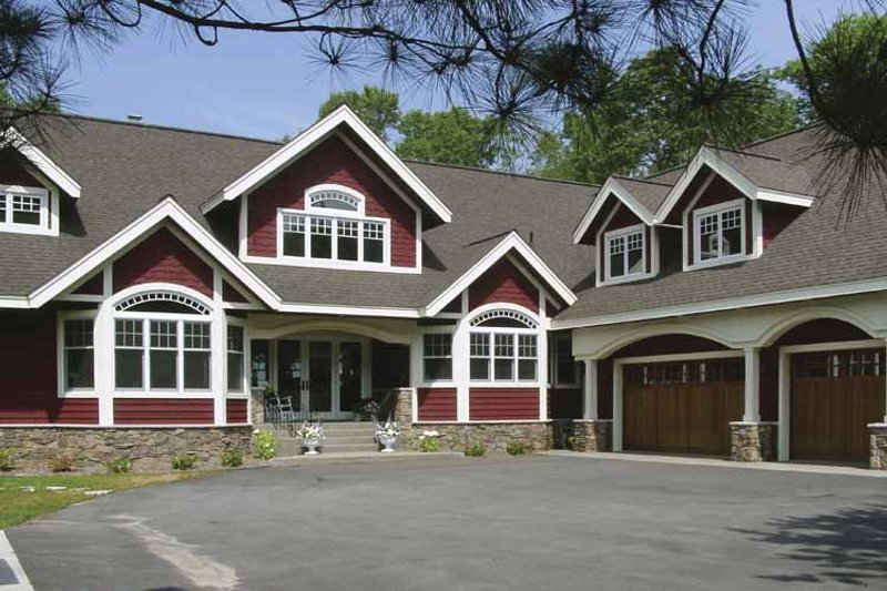 Dream House Plan - Country Exterior - Front Elevation Plan #320-993